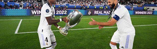 足球投注活动-阿拉巴：投票由球队决定 本泽马是我心中最佳前锋